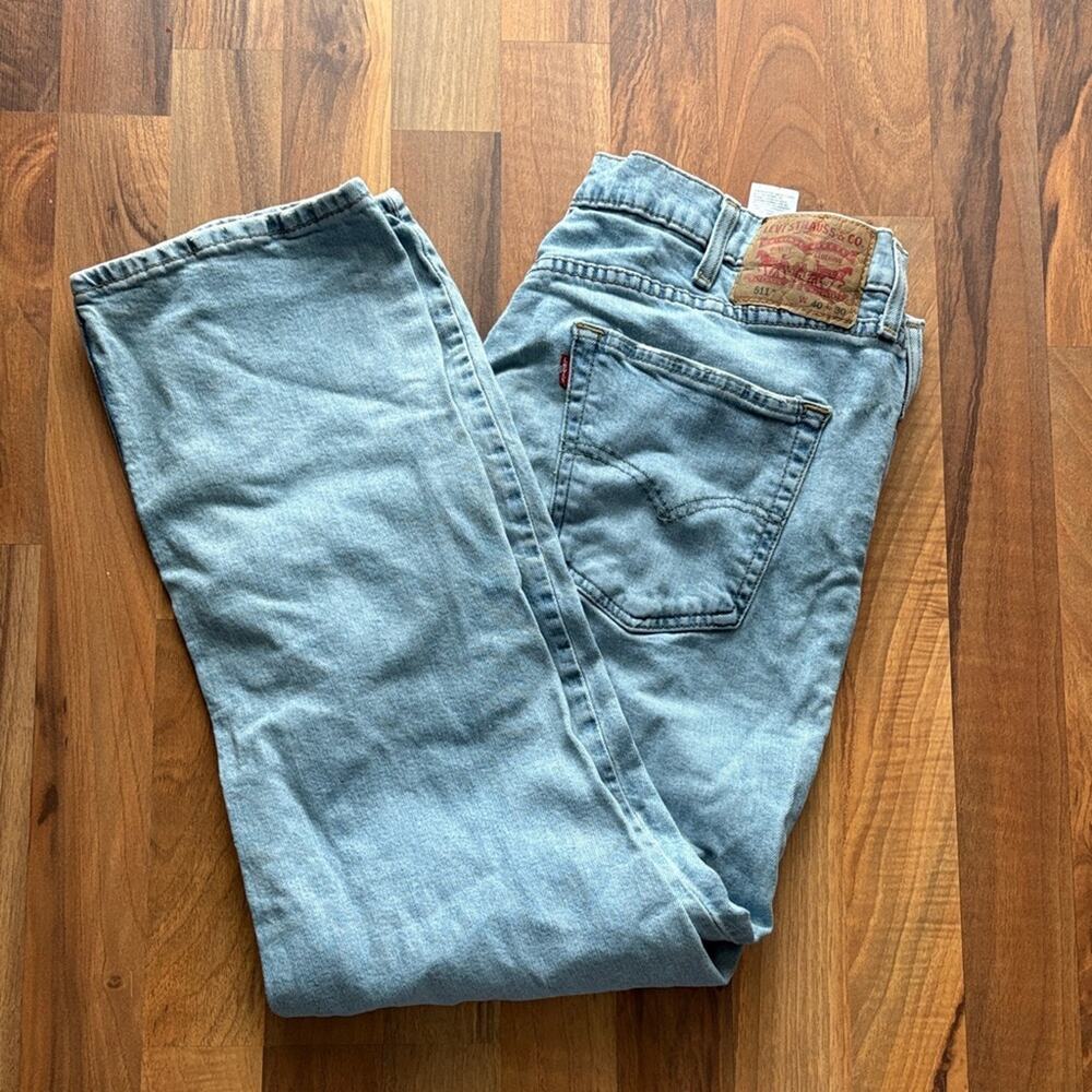 Levi's 511 Women’s Size W40 Relaxed Fit Light Blue Jeans
